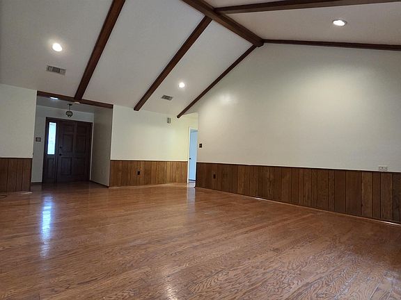 4th image of 9144 High Point Rd
