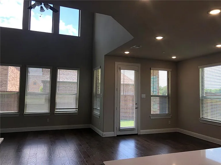 4592 Titus Cir — Photo 7