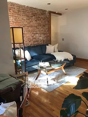 Rented by Mason Group LLC | media 11