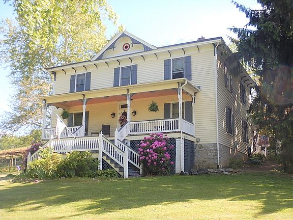 3rd image of 1312 Raphine Rd