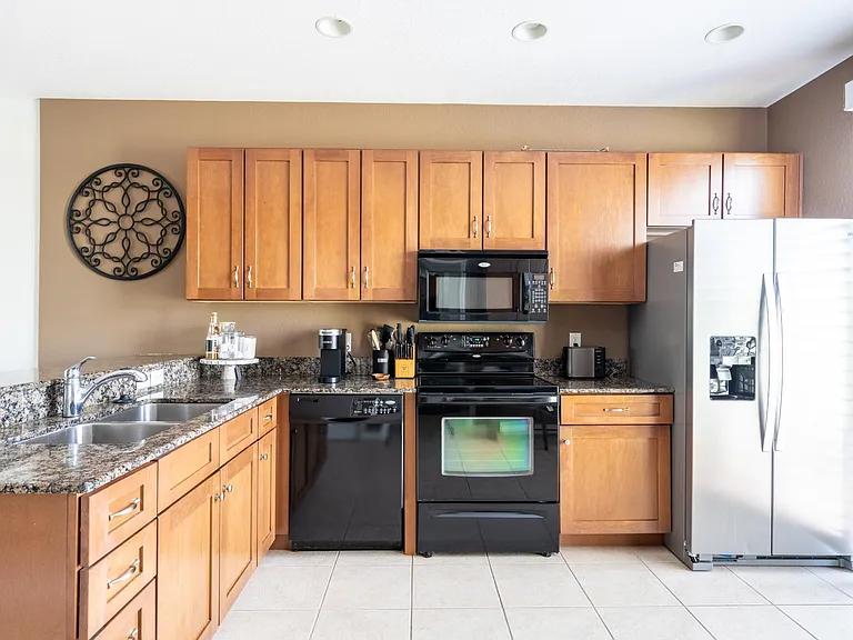 8904 Duval Ln #B11 — Photo 9