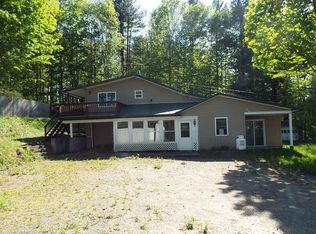 387 W Main St, Newport, VT 05855