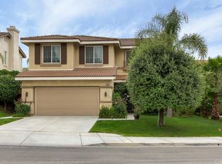 28967 Oakwood Ln, Highland, CA 92346