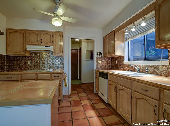 5th image of 3530 Wellsprings Dr