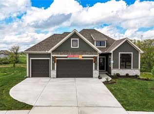 1510 NW 106th Ter, Kansas City, MO 64155