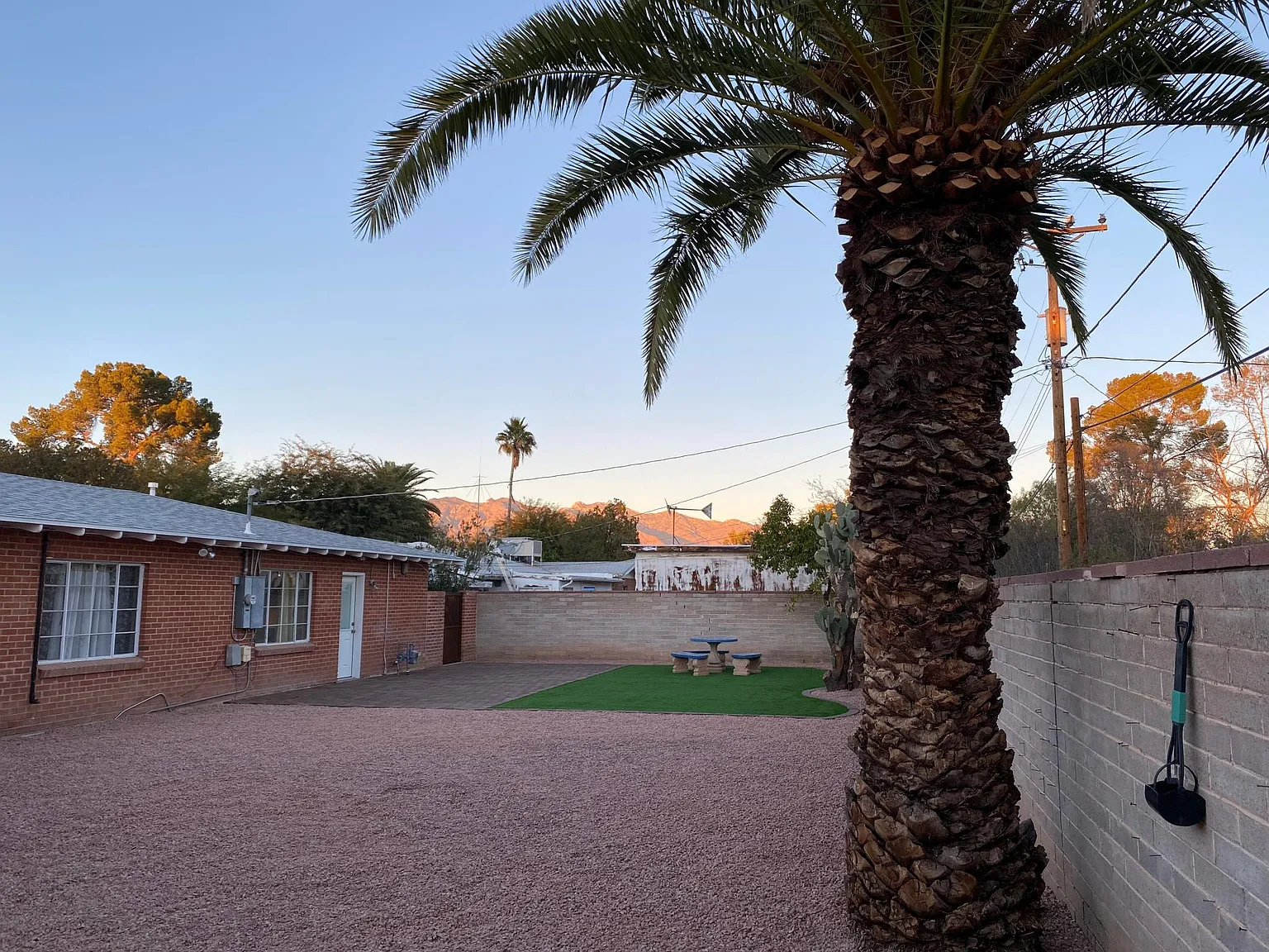 2026 E Conner Stra — Photo 3