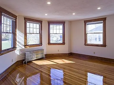 25 Wellington St #2 — Photo 7
