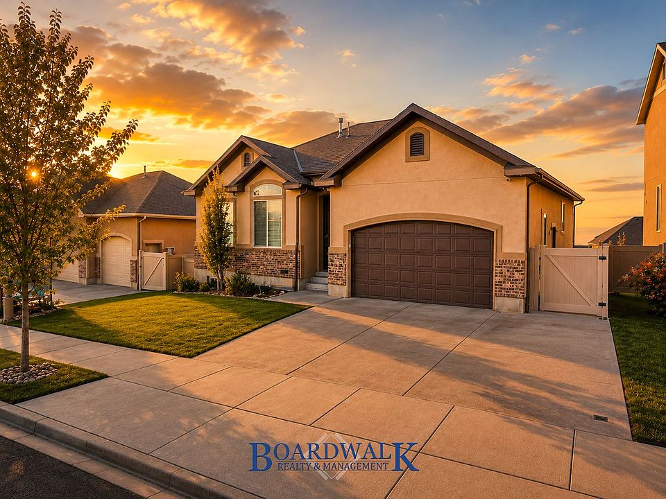 1st image of 793 W Valley View Way
