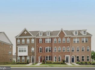 10658 Roundstone Ln, White Plains, MD