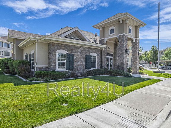 5th image of 1212 W Spencer Rd #303