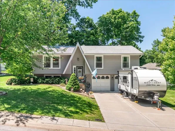 10 S Vine View St, Platte City, MO 64079