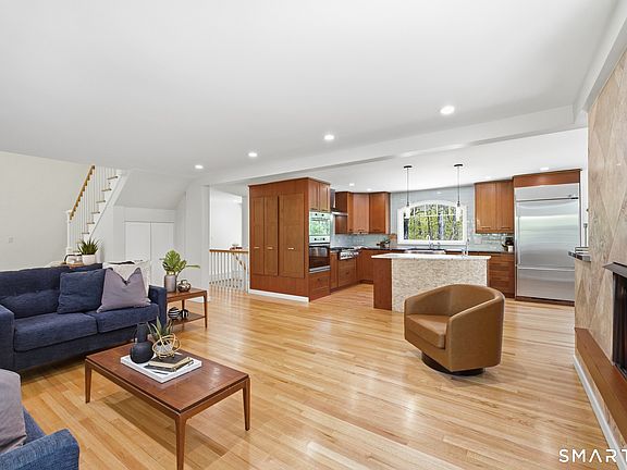 3rd image of 54 Fern Road