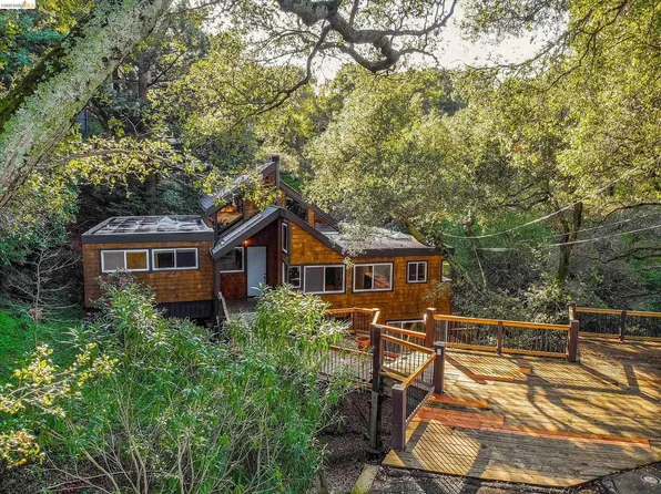 9 Wildwood Rd, Orinda, CA 94563