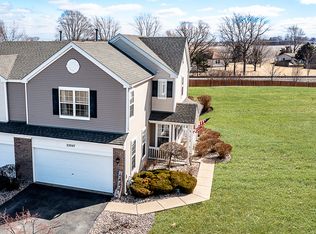 25047 S Clare Cir, Manhattan, IL 60442