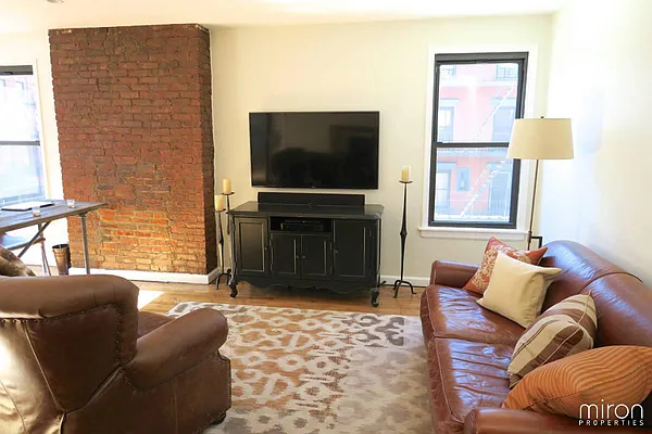 Rented by Miron Properties | media 18