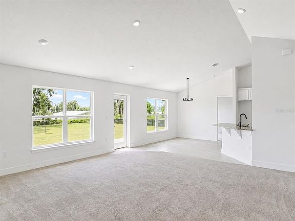 3rd image of 1684 ANN ROSE WAY