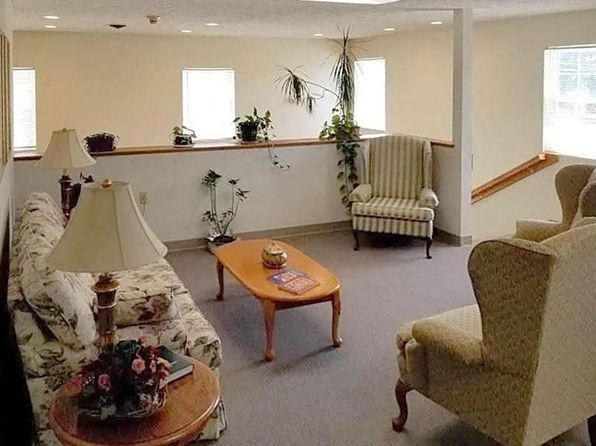 500 College Ave #209