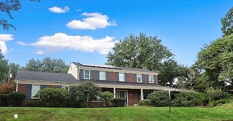 1st image of 132 Penhurst Dr