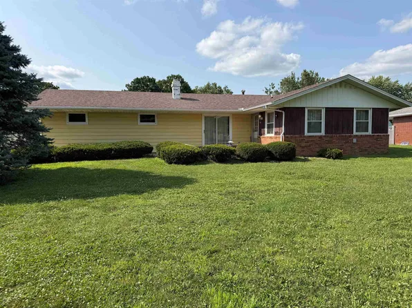 710 Carolyn St, Mendota, IL 61342