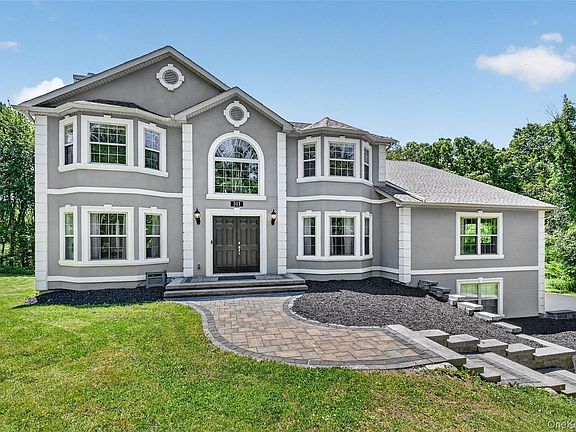 2nd image of 311 Rye Hill Road