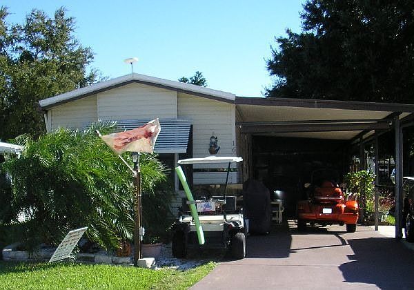Home for Sale in Leesburg, FL $28,500