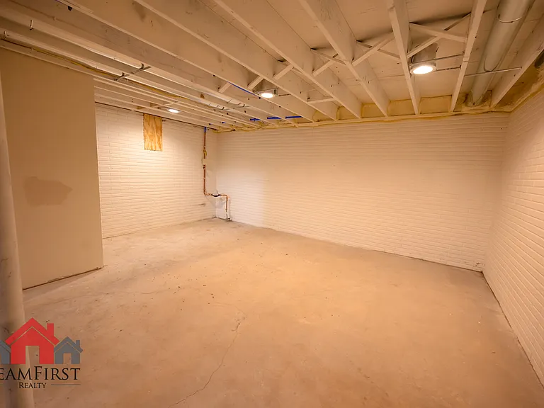 2022 Terry Ln — Photo 24