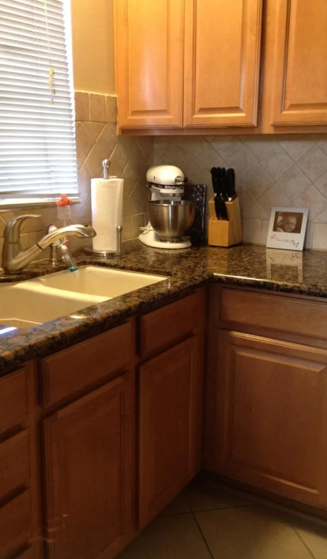 2 bed, 760 sqft, $2,595 — Photo 2