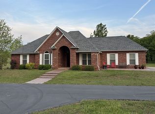 5402 Plainview Rd, Ardmore, OK 73401