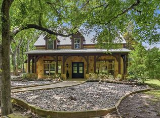 129 Trinity Bluffs Rd, Aledo, TX 76008