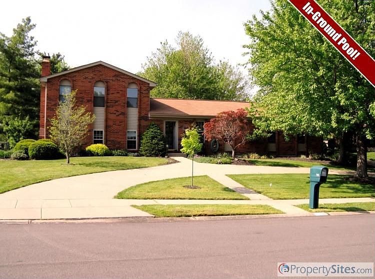 1st image of 745 Heather Ct