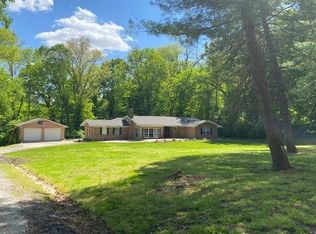 4221 Hulman St, Terre Haute, IN 47803