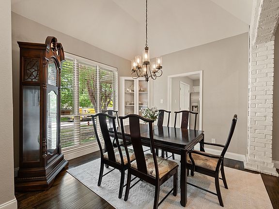 5th image of 7509 Kingswood Ct