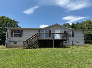 473 Clear Branch Rd, Rocky Top, TN 37769