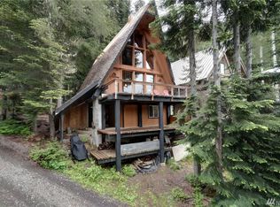 206 Gold Hill Rd E, Enumclaw, WA 98022