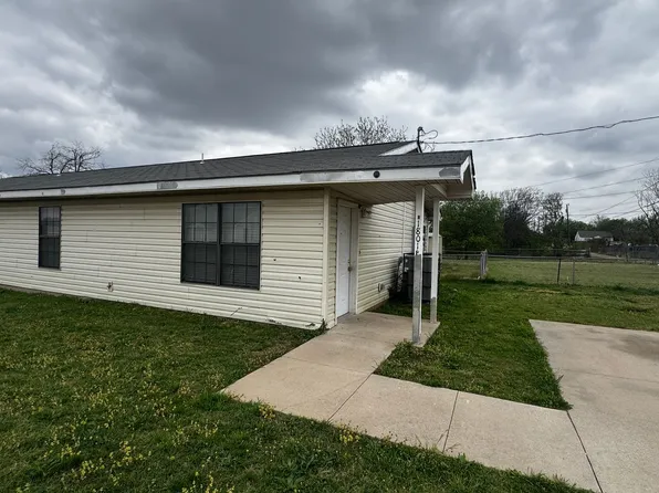 1801 SW C Ave APT B, Lawton, OK 73501