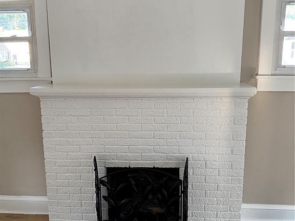 5th image of 187 Baldwin St