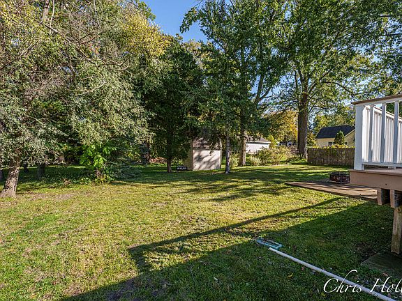 3rd image of 36 Prospect St NW
