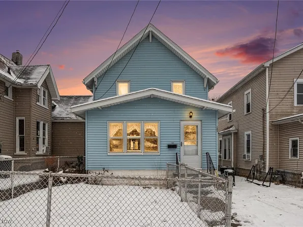 143 Evergreen St, Conneaut, OH 44030
