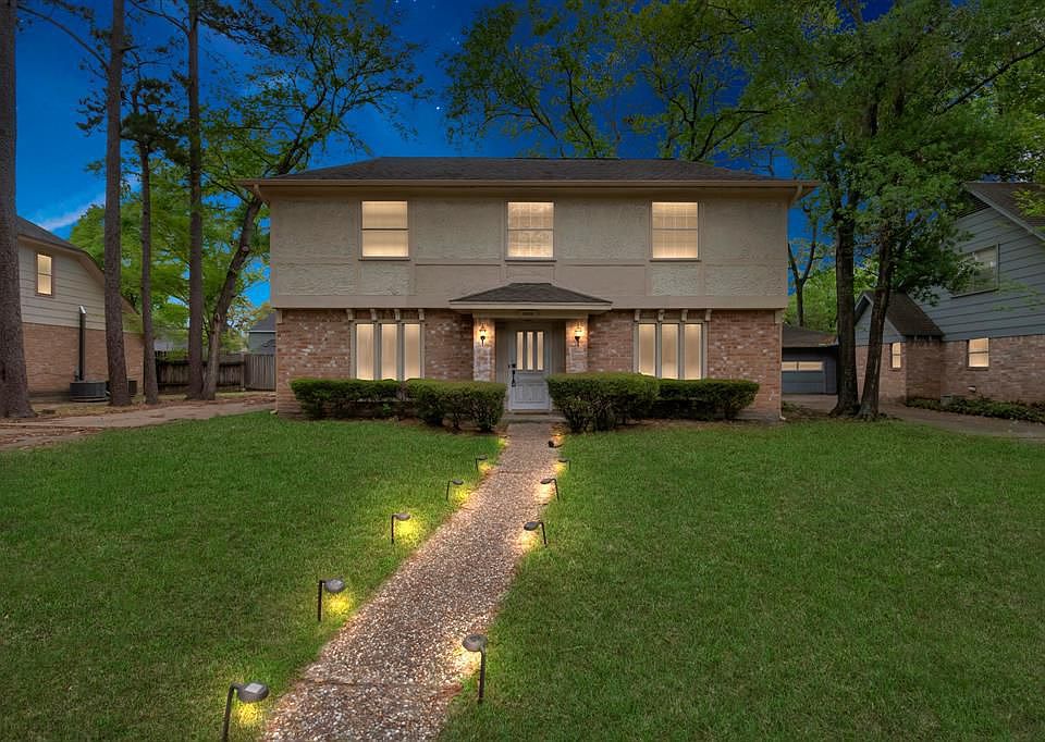 1st image of 5806 Spanish Oak Dr