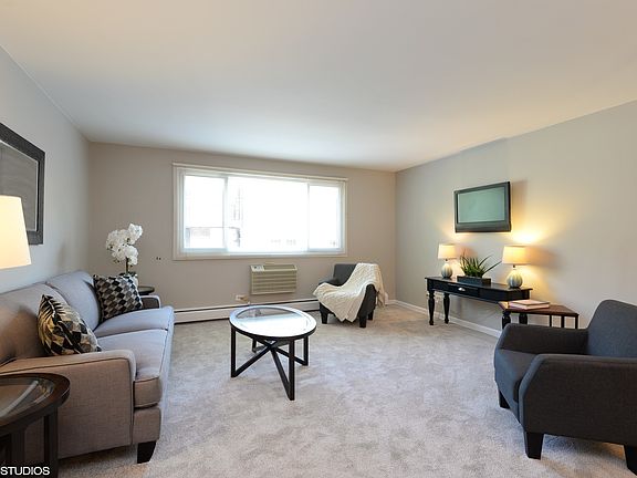 2nd image of 1234 Elmwood Ave APT 3E