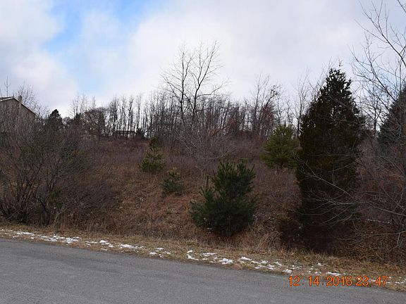 3rd image of 126 Longview Dr