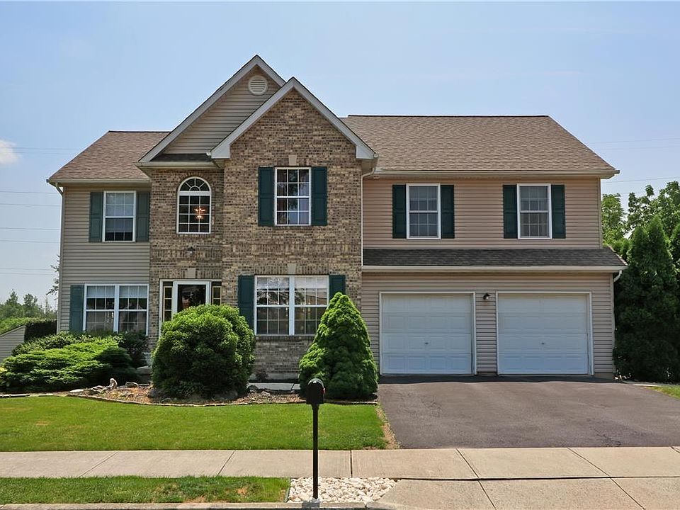 1st image of 234 Stephanie Dr
