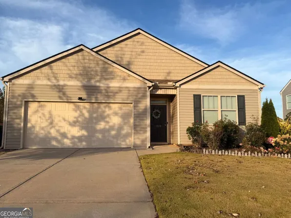 3091 Heritage Glen Dr, Flowery Branch, GA 30507