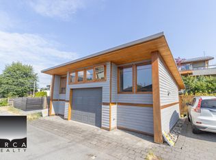 439 E 6th St, North Vancouver, BC