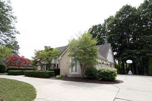 4th image of this home