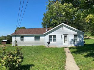 717 Fairchance Rd, Morgantown, WV 26508