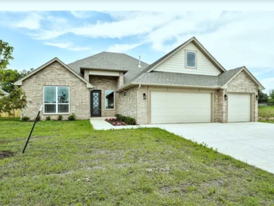 1st image of 3121 Pescara Dr