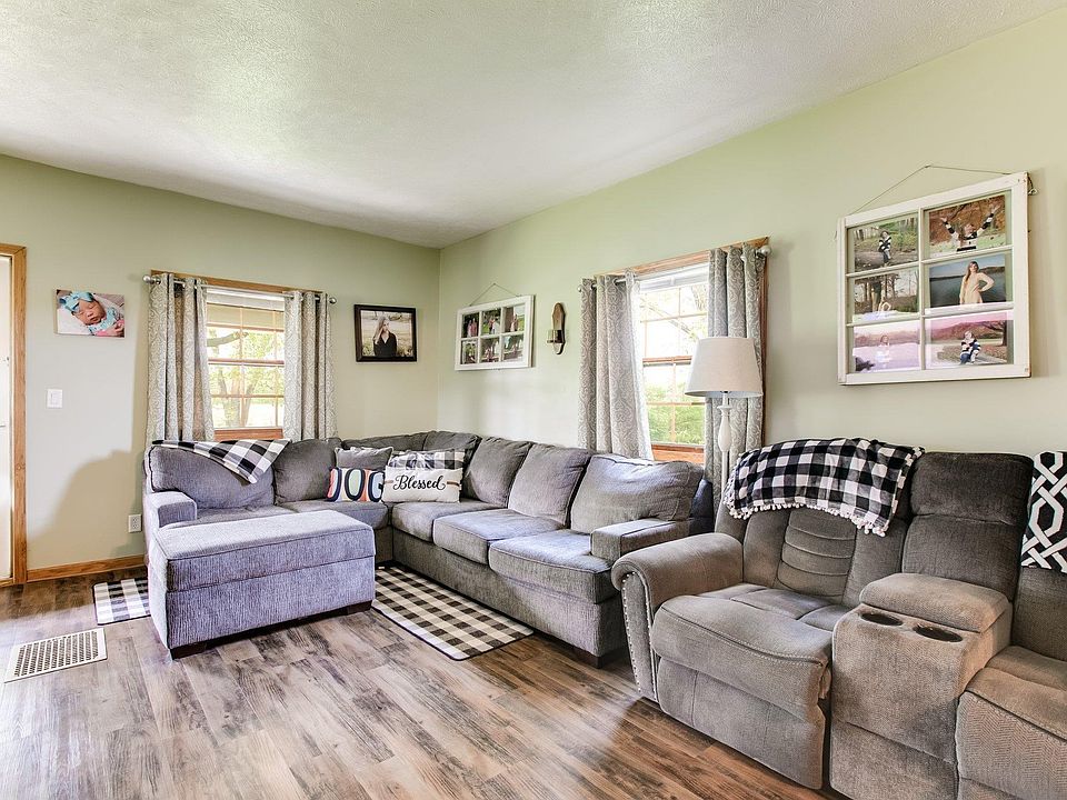 23501 Riley Rd, Lakeville, IN 46536 MLS 202316557 Zillow