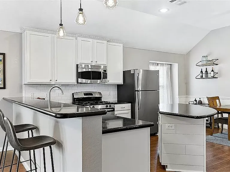 5105 Birchwood Dr — Photo 8