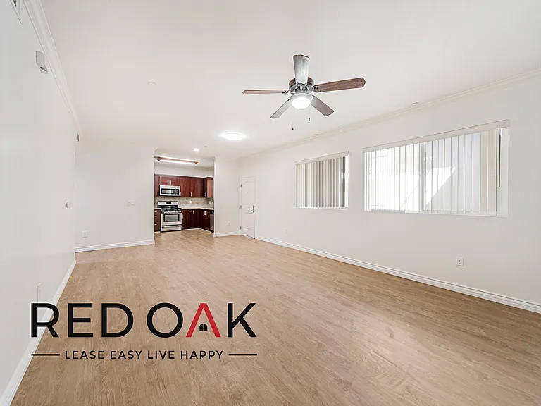 Yaya Nordhoff Apartments — Photo 8